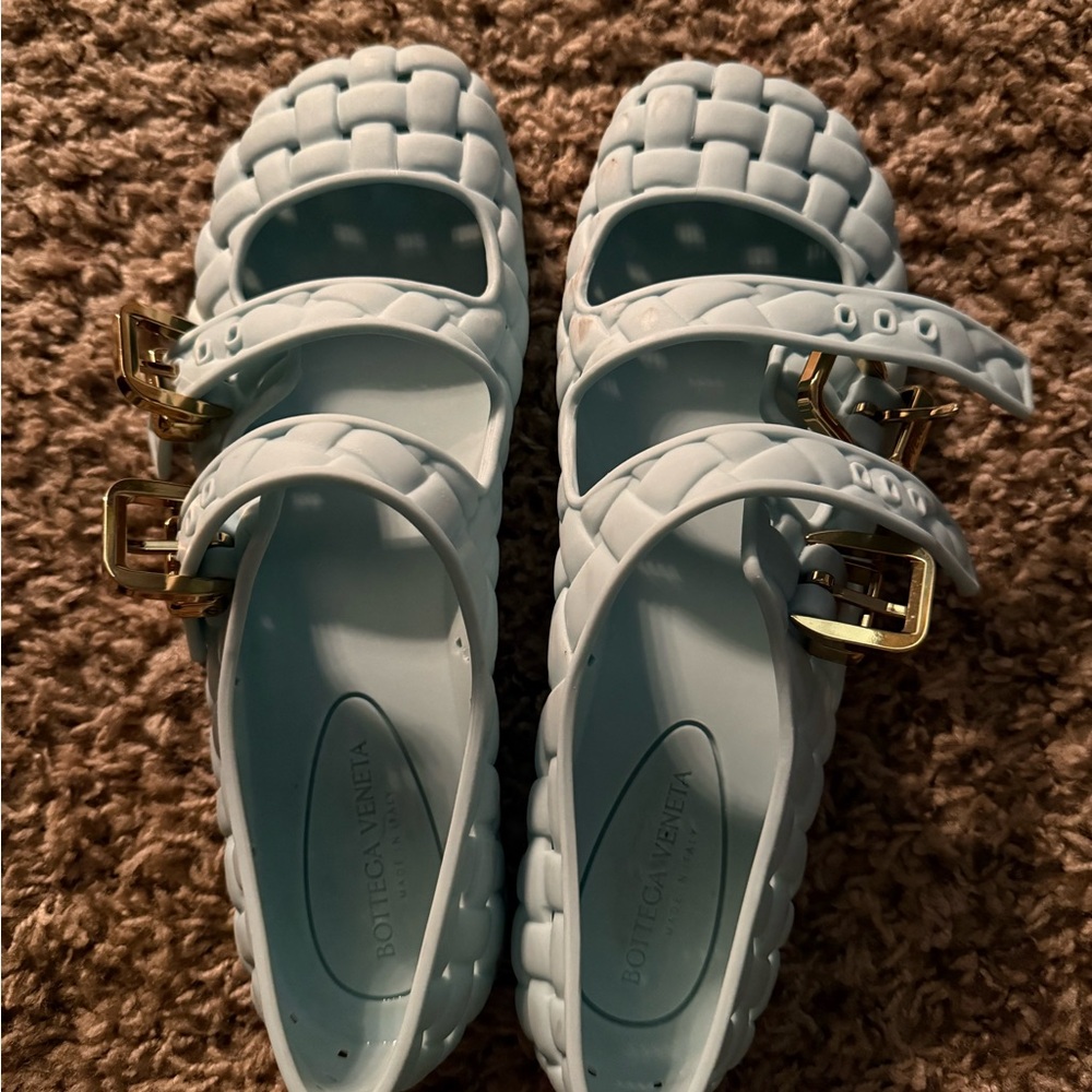 Bottega Veneta Sky Blue Sandals with Gold Accents
